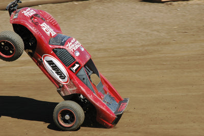 Milestone MX 2009 Joe O'Neill wheeling the front strait away during an A-Main race